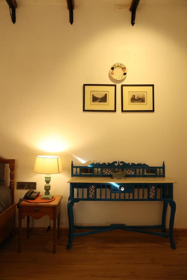 The Lanswood Estate Otel Lansdowne Dış mekan fotoğraf