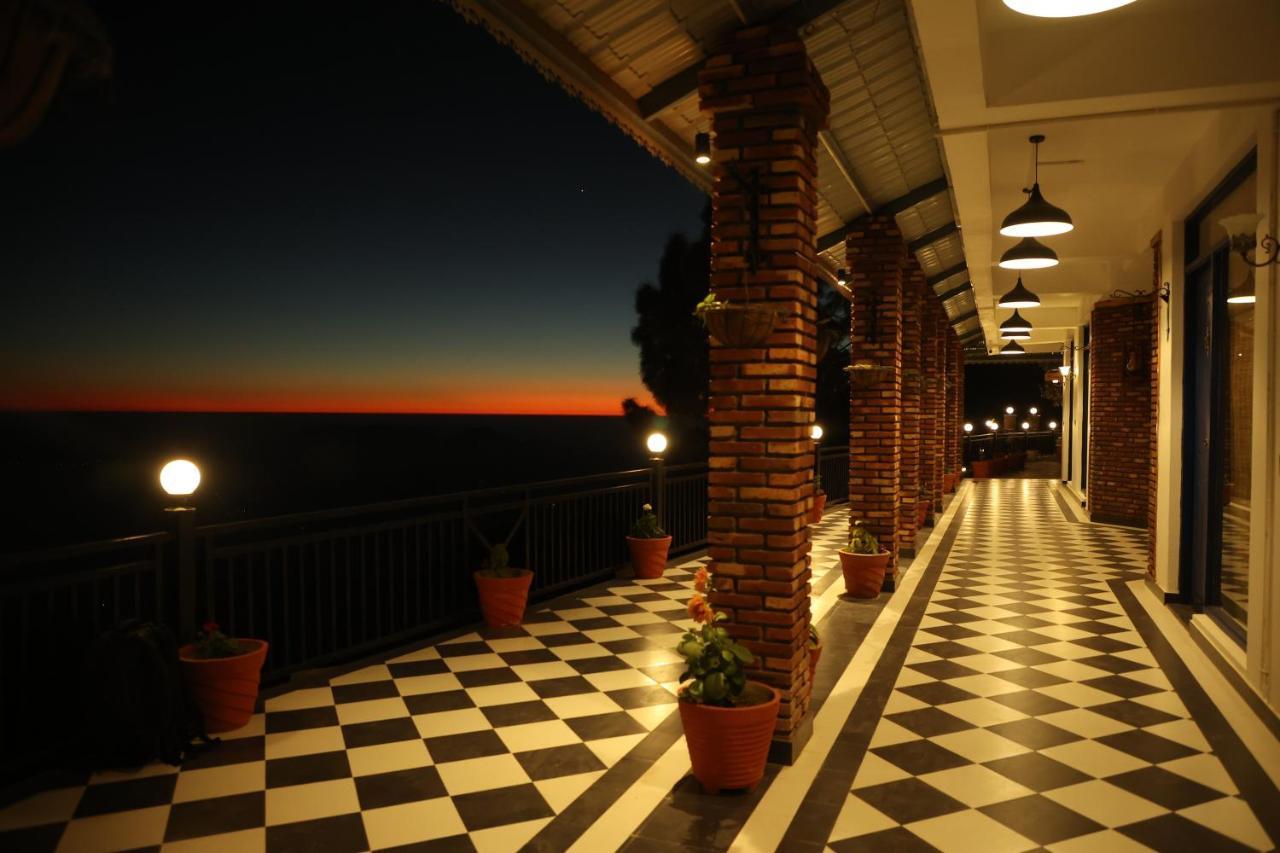 The Lanswood Estate Otel Lansdowne Dış mekan fotoğraf
